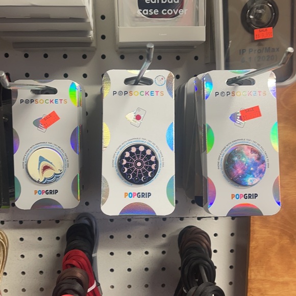Pop sockets - Picture 2 of 2